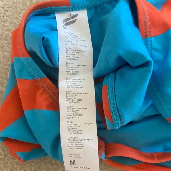 Fabletics Low Back High Cut sides one piece swimsuit size M in Floral Geo - Picture 6 of 6